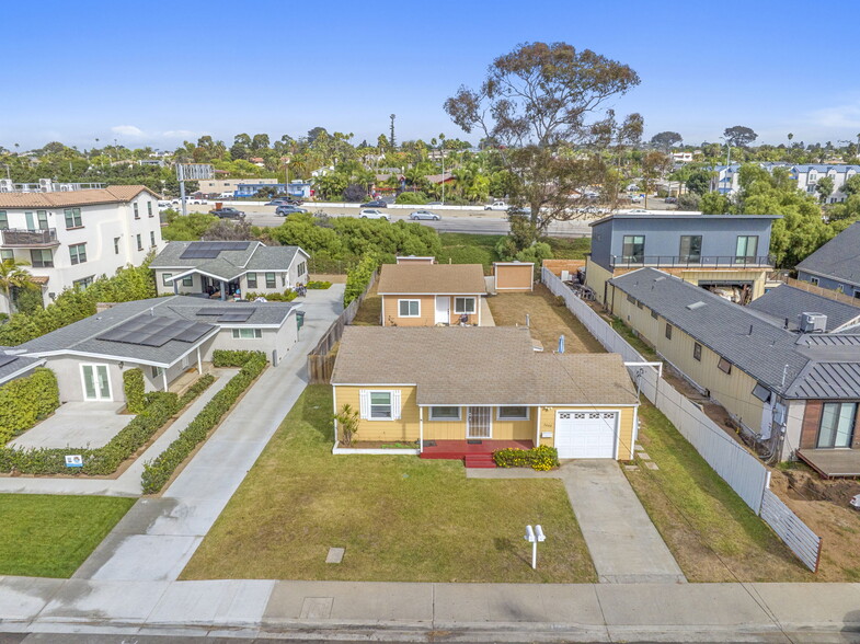 3660 Harding St, Carlsbad, CA for sale - Building Photo - Image 3 of 17