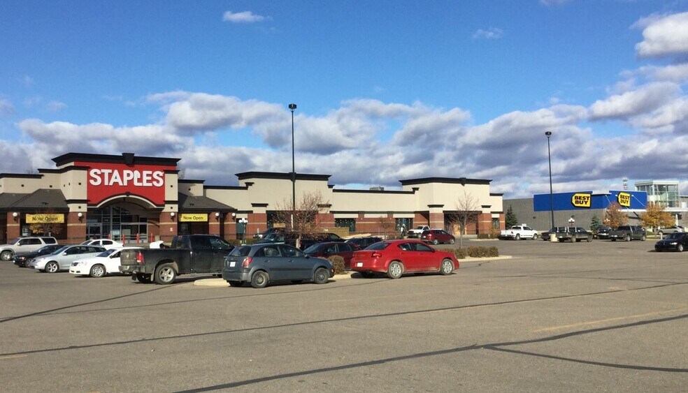 15th St And 6th Ave, Prince Albert, SK à vendre - Photo principale - Image 1 de 1