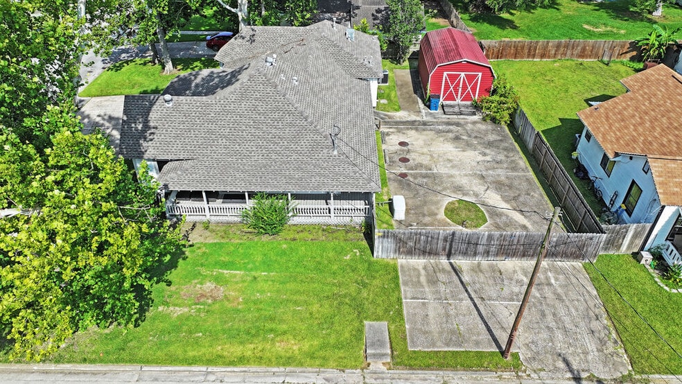 502 Staitti St, Humble, TX for sale - Building Photo - Image 3 of 22