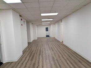 210 N Central Ave, Hartsdale, NY for lease Interior Photo- Image 1 of 12