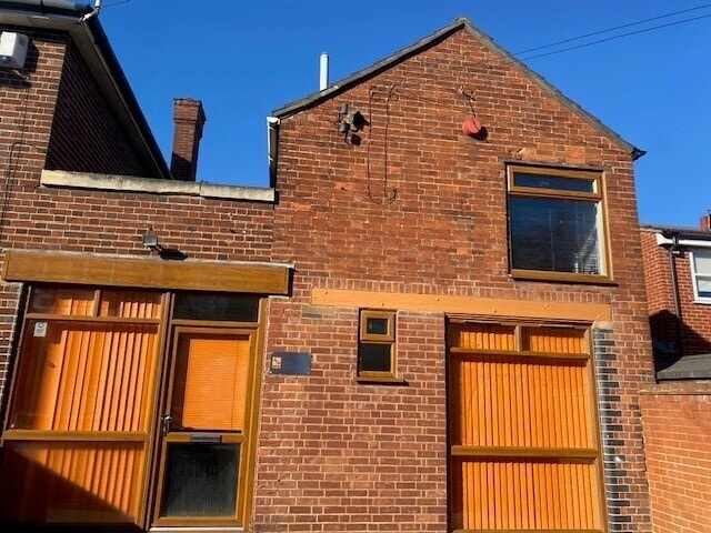 28A Rosamond Rd, Bedford for lease Building Photo- Image 1 of 9