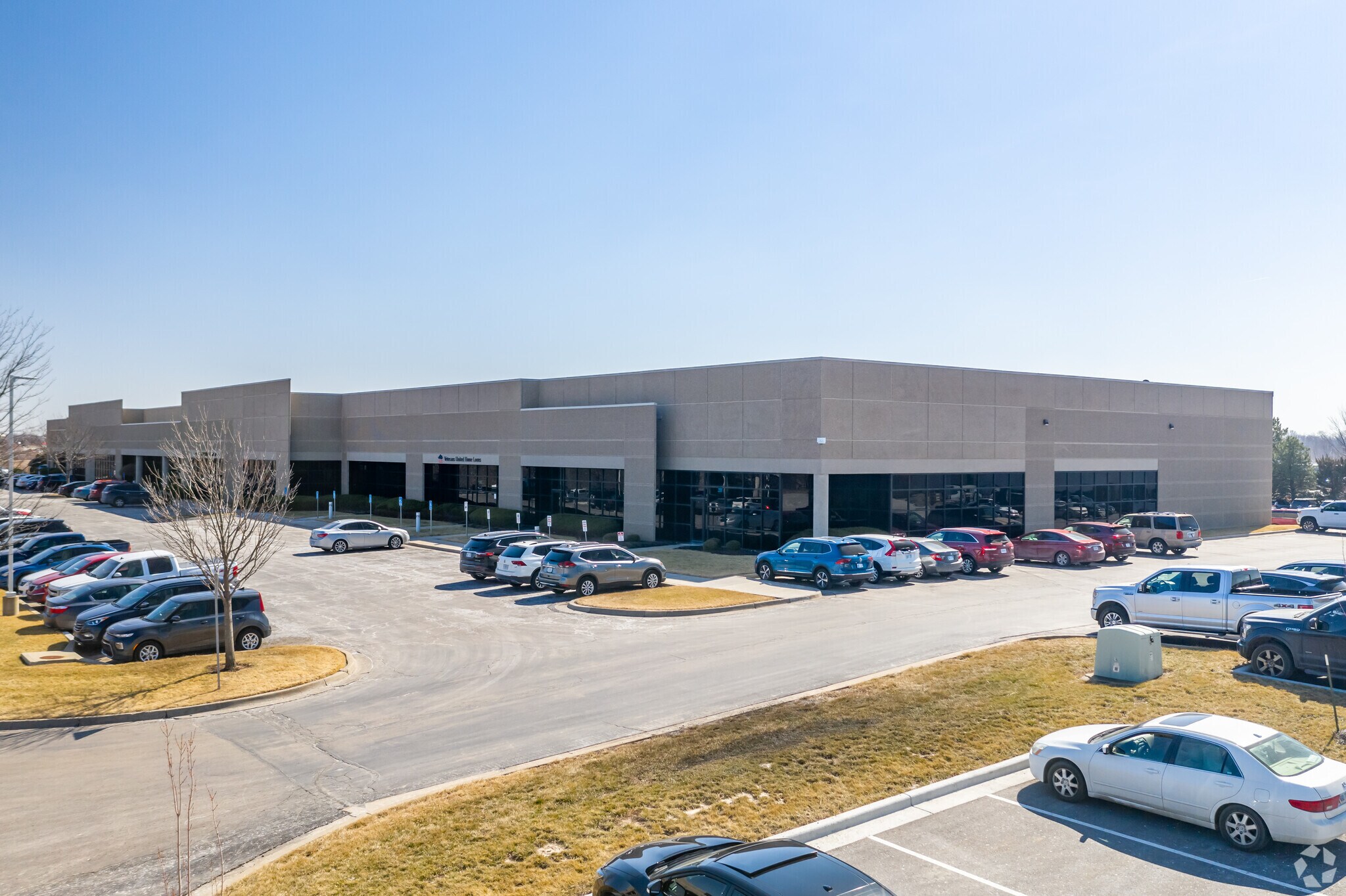 11270-11296 Renner Blvd, Lenexa, KS for lease Primary Photo- Image 1 of 4