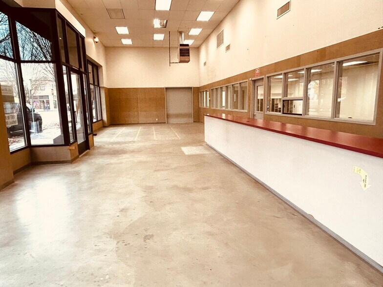 739 NE Broadway St, Portland, OR à vendre - Photo intérieure - Image 3 de 11