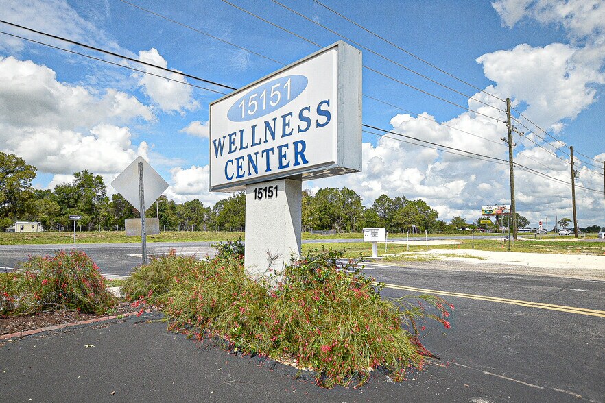 15151 S US Highway 441, Summerfield, FL à vendre - Photo du bâtiment - Image 3 de 61