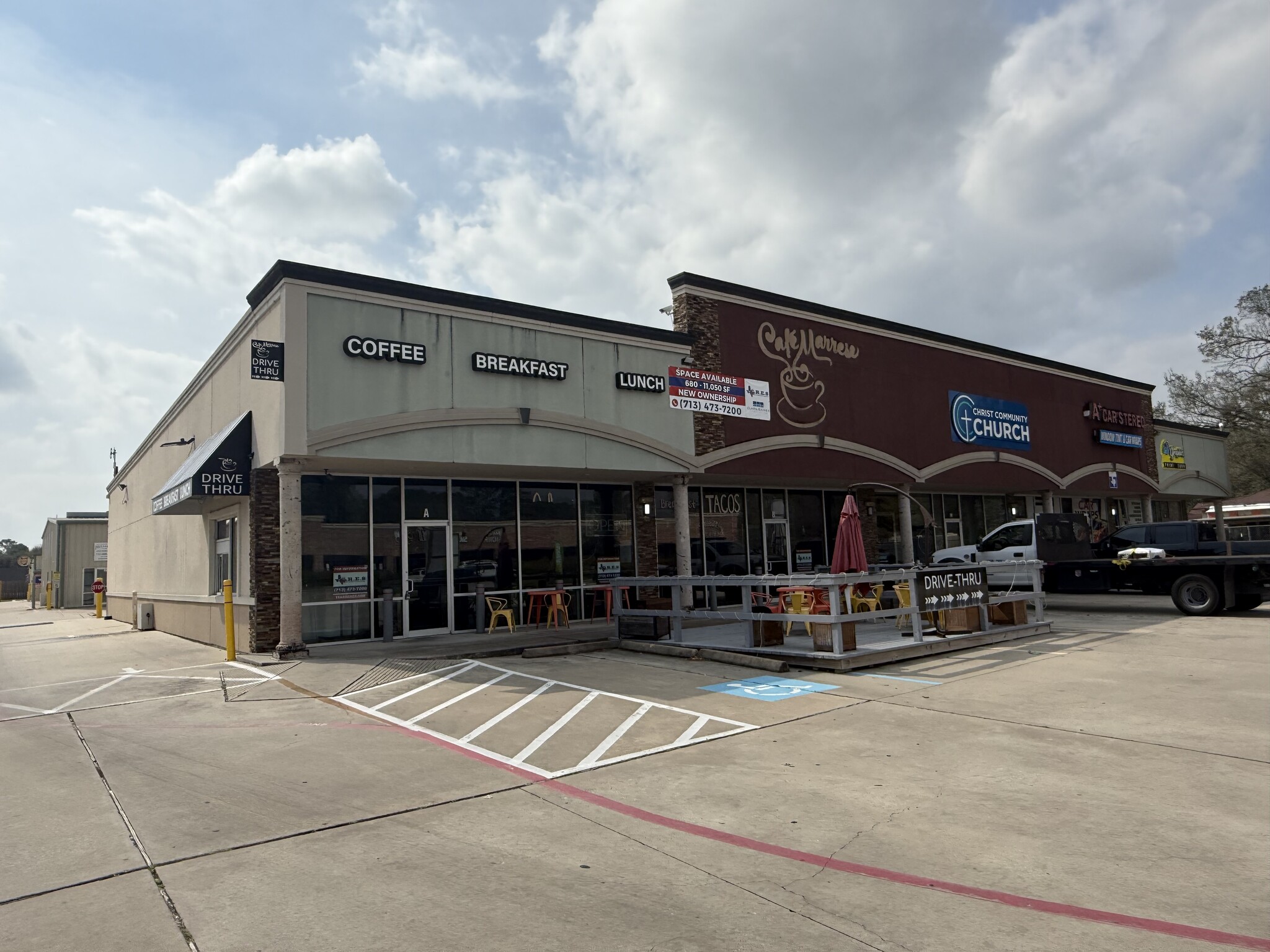 11703-11729 Spring Cypress Rd, Tomball, TX à louer Photo du bâtiment- Image 1 de 7