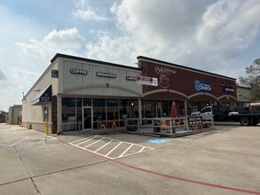 11703-11729 Spring Cypress Rd, Tomball, TX à louer Photo du bâtiment- Image 1 de 7