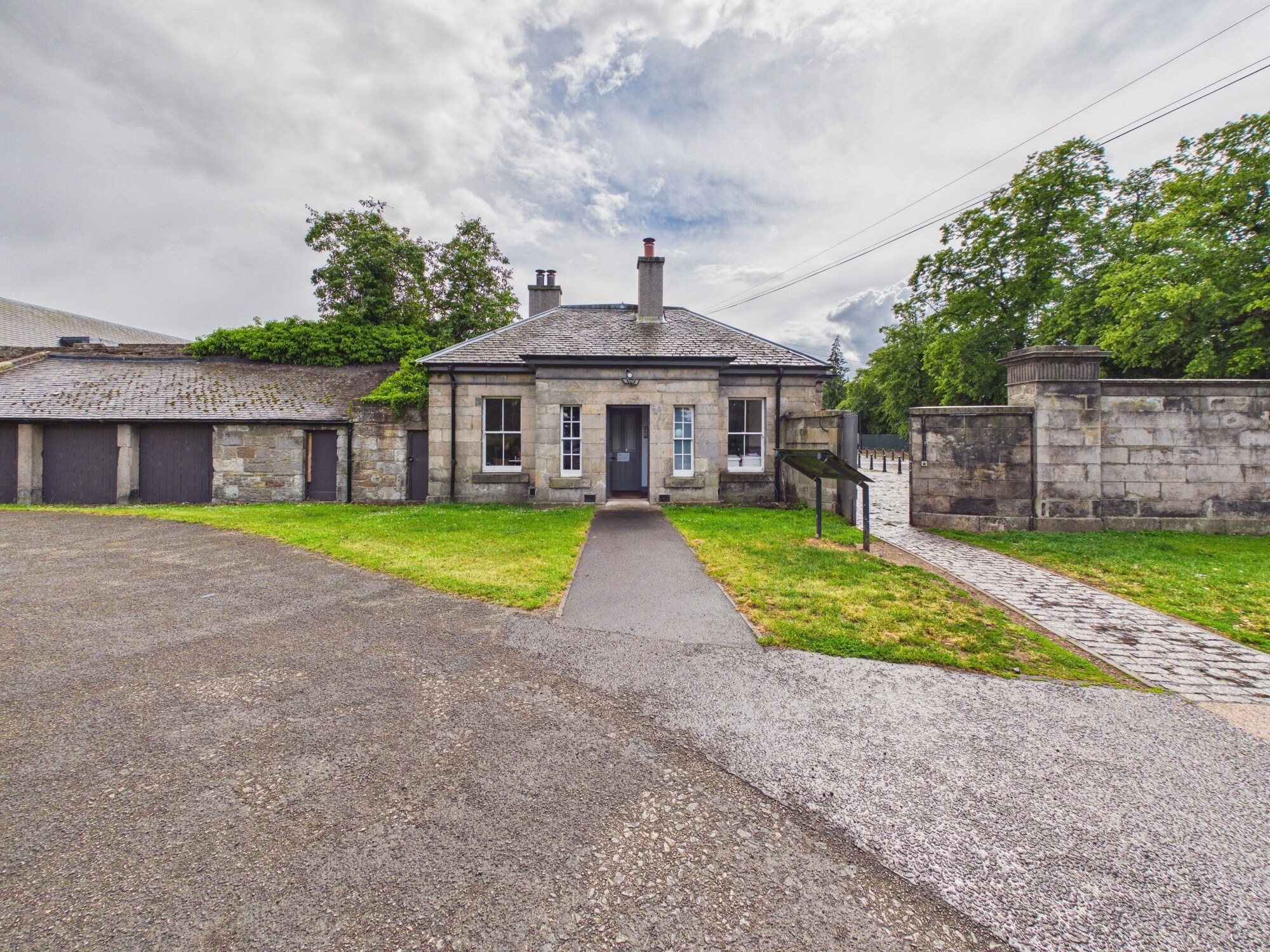 177 High St, Dalkeith for lease Building Photo- Image 1 of 10