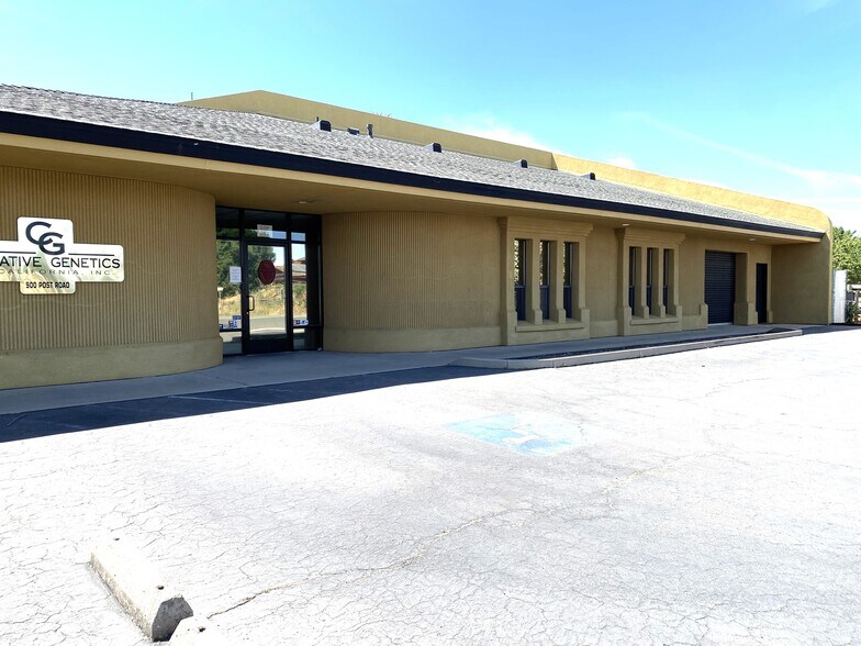 900 Post Rd, Oakdale, CA à vendre - Photo du bâtiment - Image 2 de 14