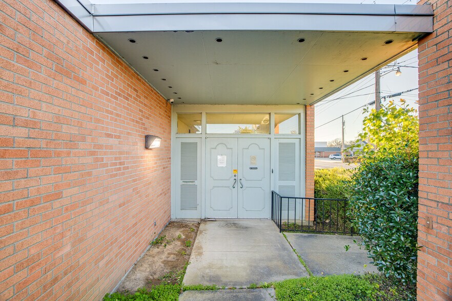 1504 Stubbs Ave, Monroe, LA à vendre - Photo du bâtiment - Image 2 de 16