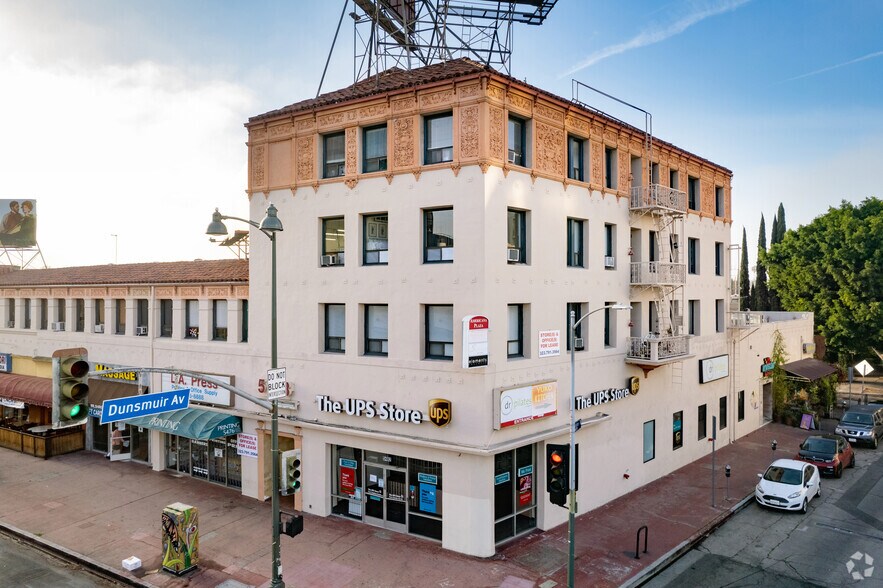 5466-5484 Wilshire Blvd, Los Angeles, CA for lease - Building Photo - Image 2 of 26