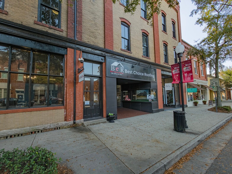 105-111 W Central, Valdosta, GA for sale - Building Photo - Image 2 of 87