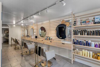 1132 NW Newport Ave, Bend, OR for sale Interior Photo- Image 2 of 9