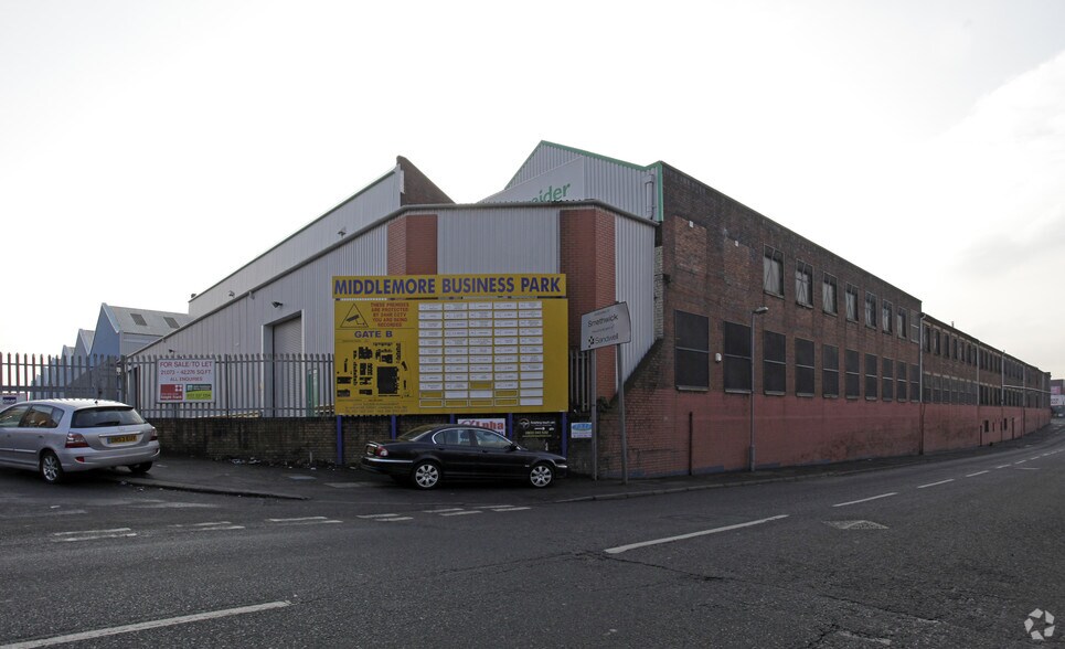 Middlemore Rd, Smethwick à vendre - Photo principale - Image 1 de 14