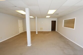 1788 E Poinsett Street Ext, Greer, SC for lease Interior Photo- Image 1 of 4