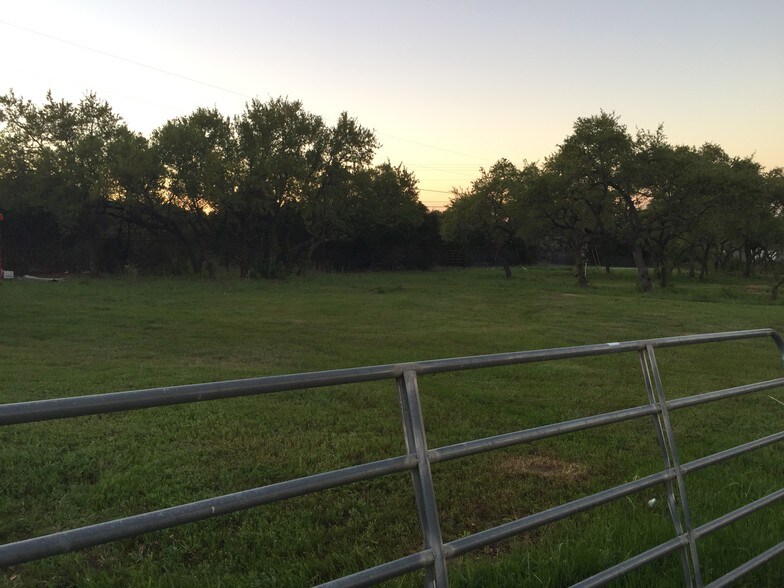 2401 W Whitestone Blvd, Cedar Park, TX à vendre - Photo du bâtiment - Image 3 de 28