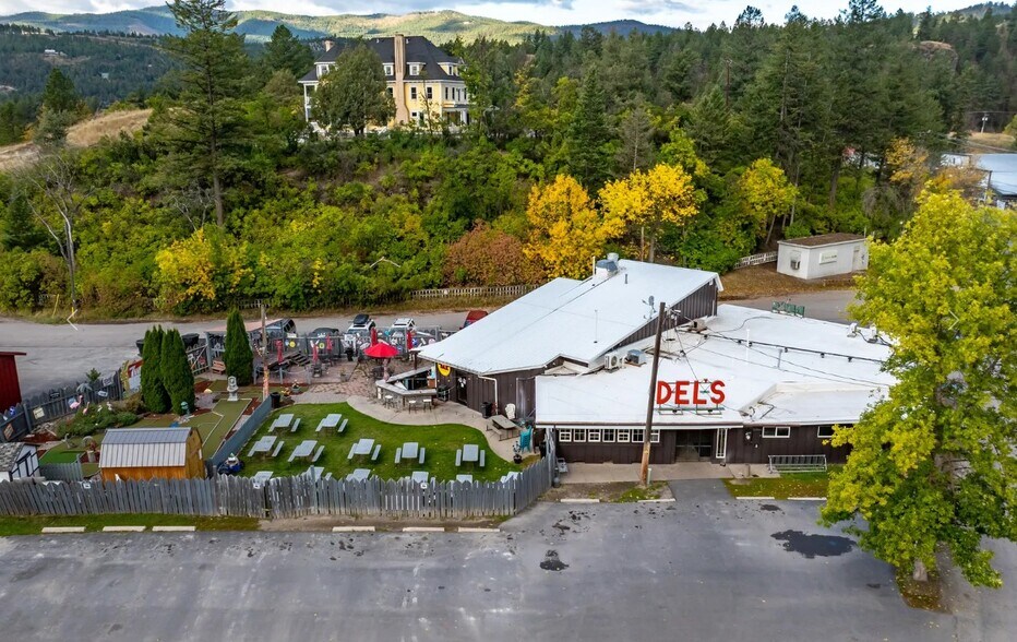 100 Somers Rd, Somers, MT à vendre - Photo du bâtiment - Image 2 de 19