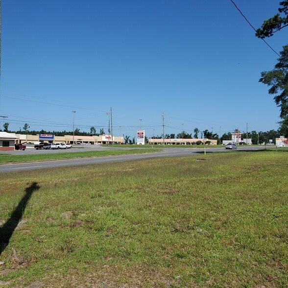 4758 Hwy 90, Marianna, FL à vendre - Photo du bâtiment - Image 2 de 13