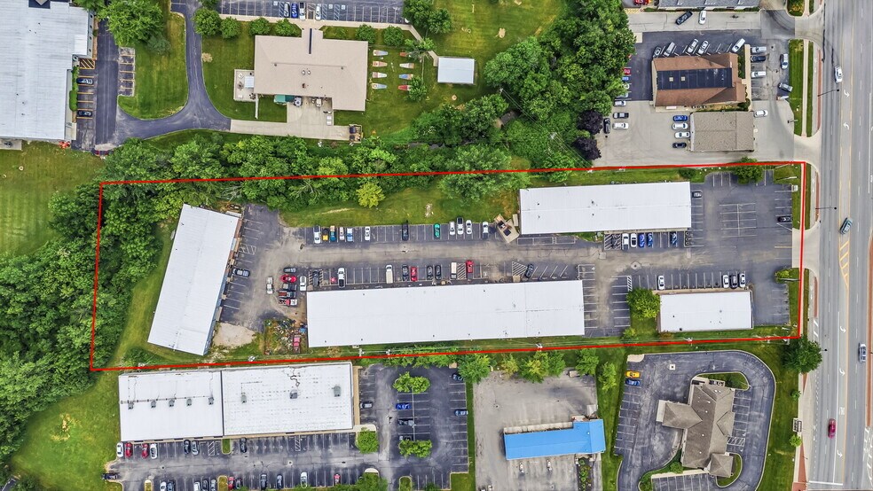 Stringtown Road Business Center portefeuille de 4 propriétés à vendre sur LoopNet.ca - Photo du bâtiment - Image 3 de 12