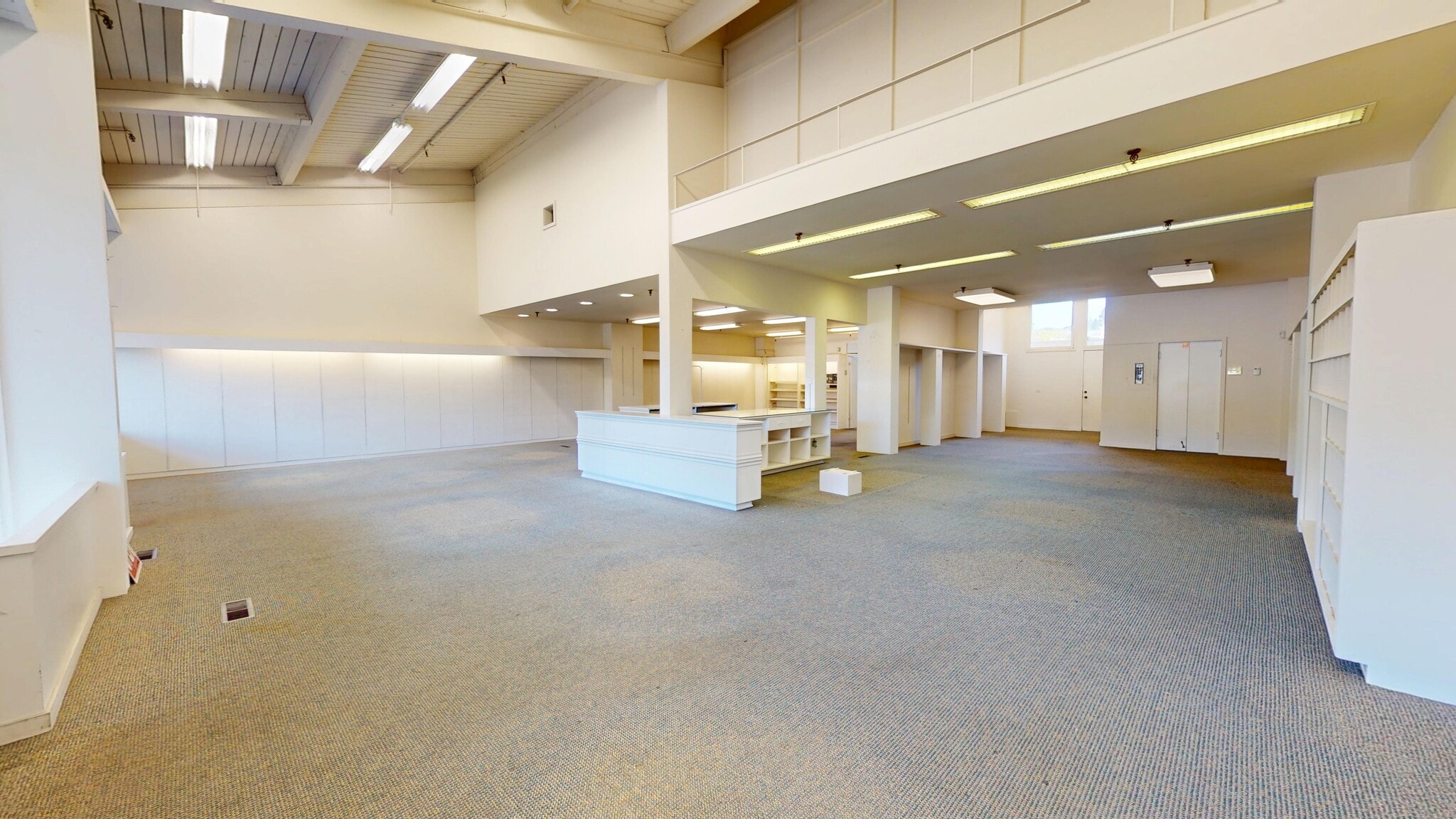 1550 Tiburon Blvd, Tiburon, CA for lease Interior Photo- Image 1 of 17