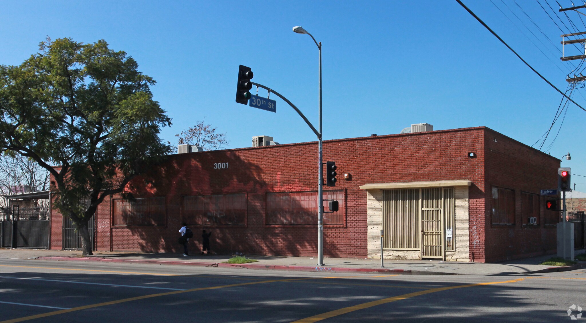 3001 S Broadway, Los Angeles, CA à vendre Photo du bâtiment- Image 1 de 1