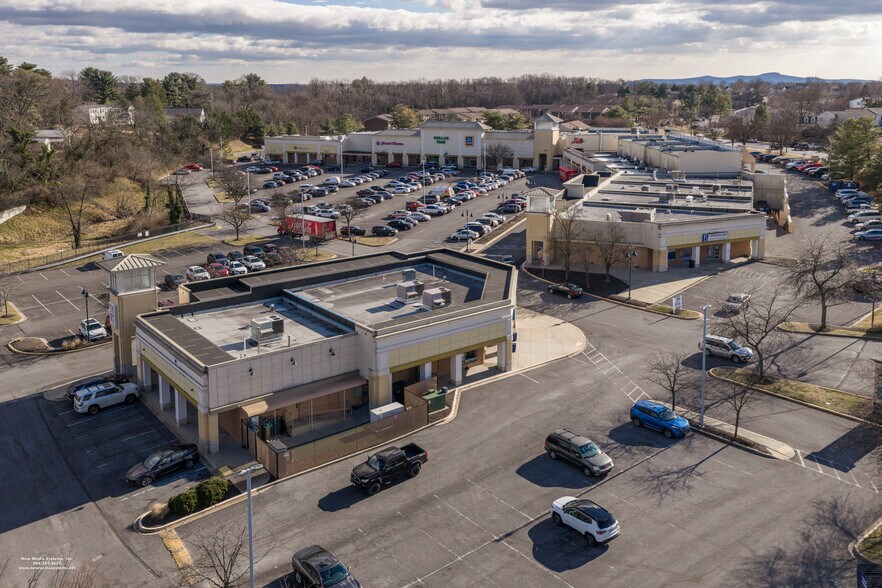 1080 W Patrick St, Frederick, MD à louer - Photo du bâtiment - Image 3 de 14