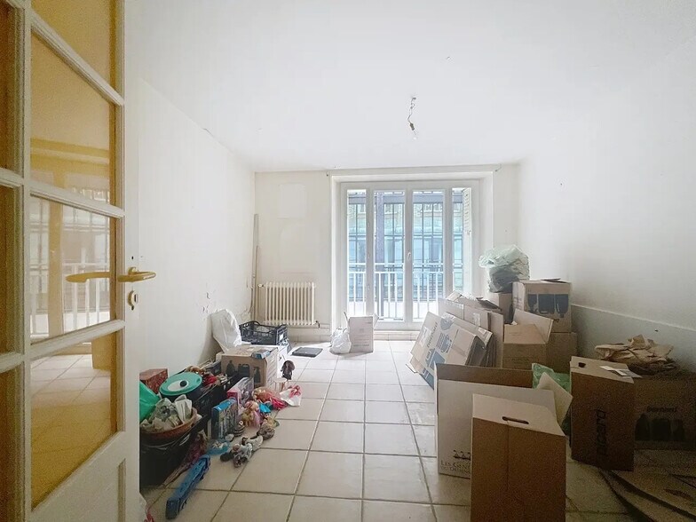 Bureau dans Paris à vendre - Photo du bâtiment - Image 2 de 7