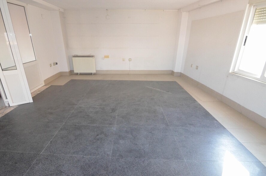 Calle del Lazarillo de Tormes, 19, Salamanca, Salamanca for sale - Building Photo - Image 3 of 28