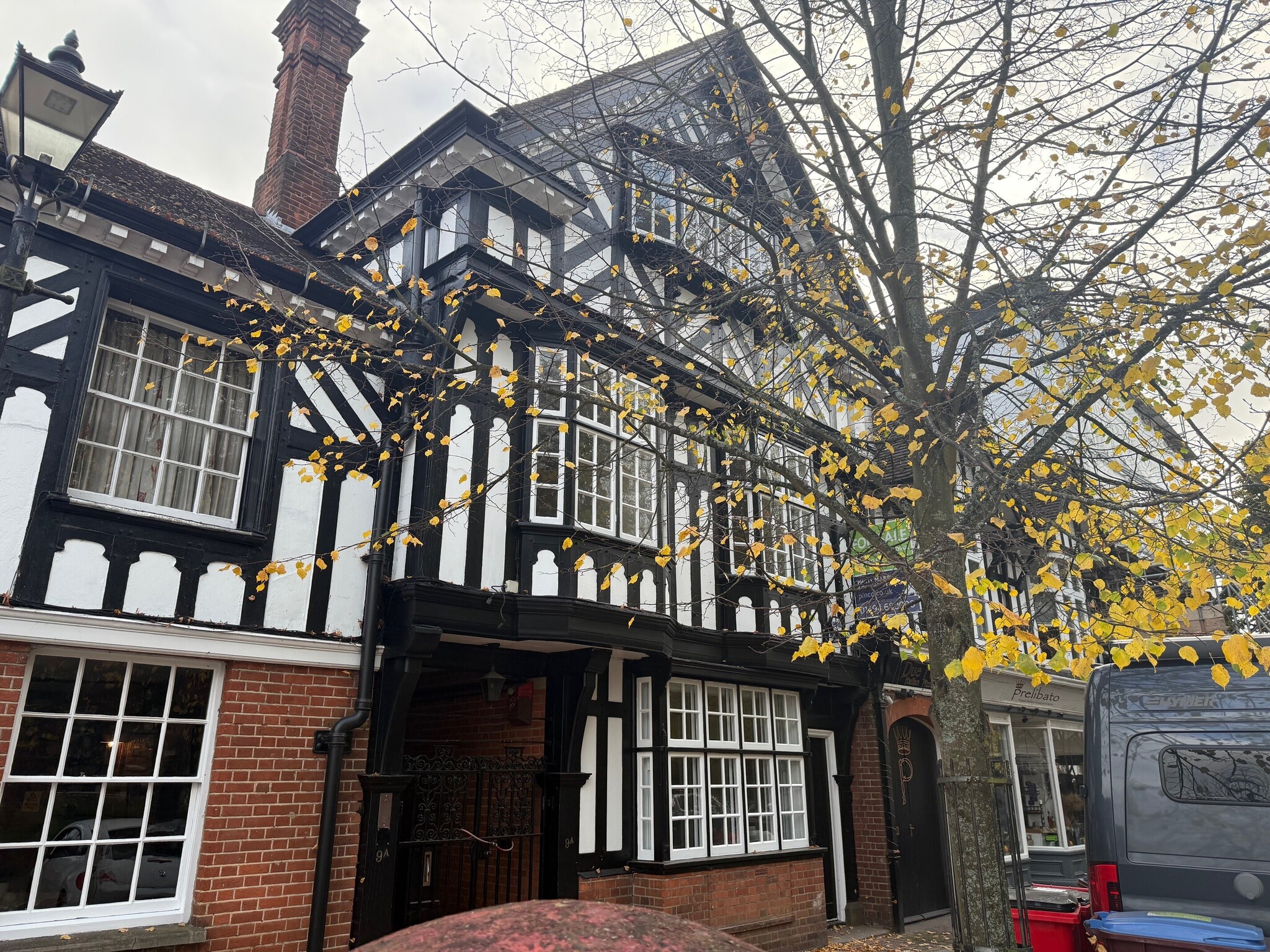 9 Windsor End, Beaconsfield for lease Building Photo- Image 1 of 14