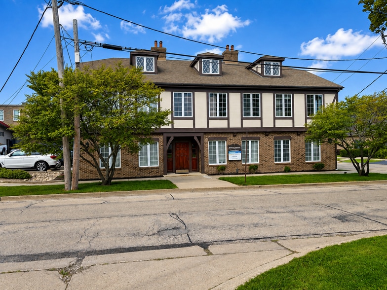 50 Ela St, Barrington, IL for lease - Building Photo - Image 2 of 2