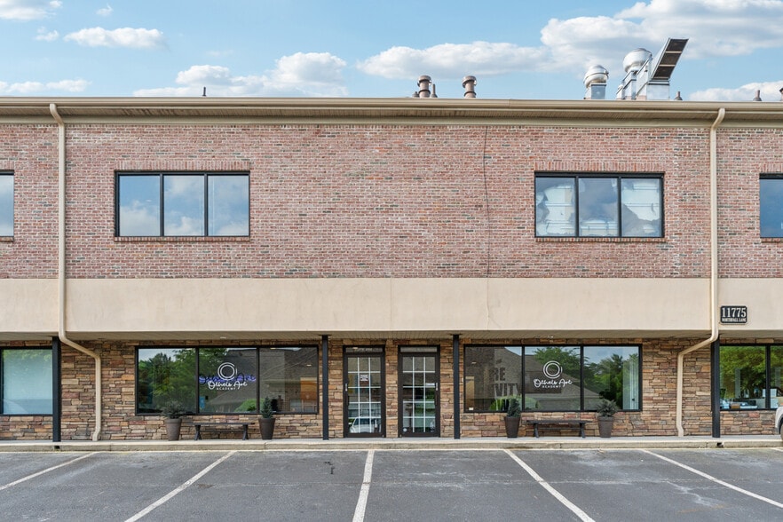 11775 Northfall Ln, Alpharetta, GA for lease - Building Photo - Image 2 of 7