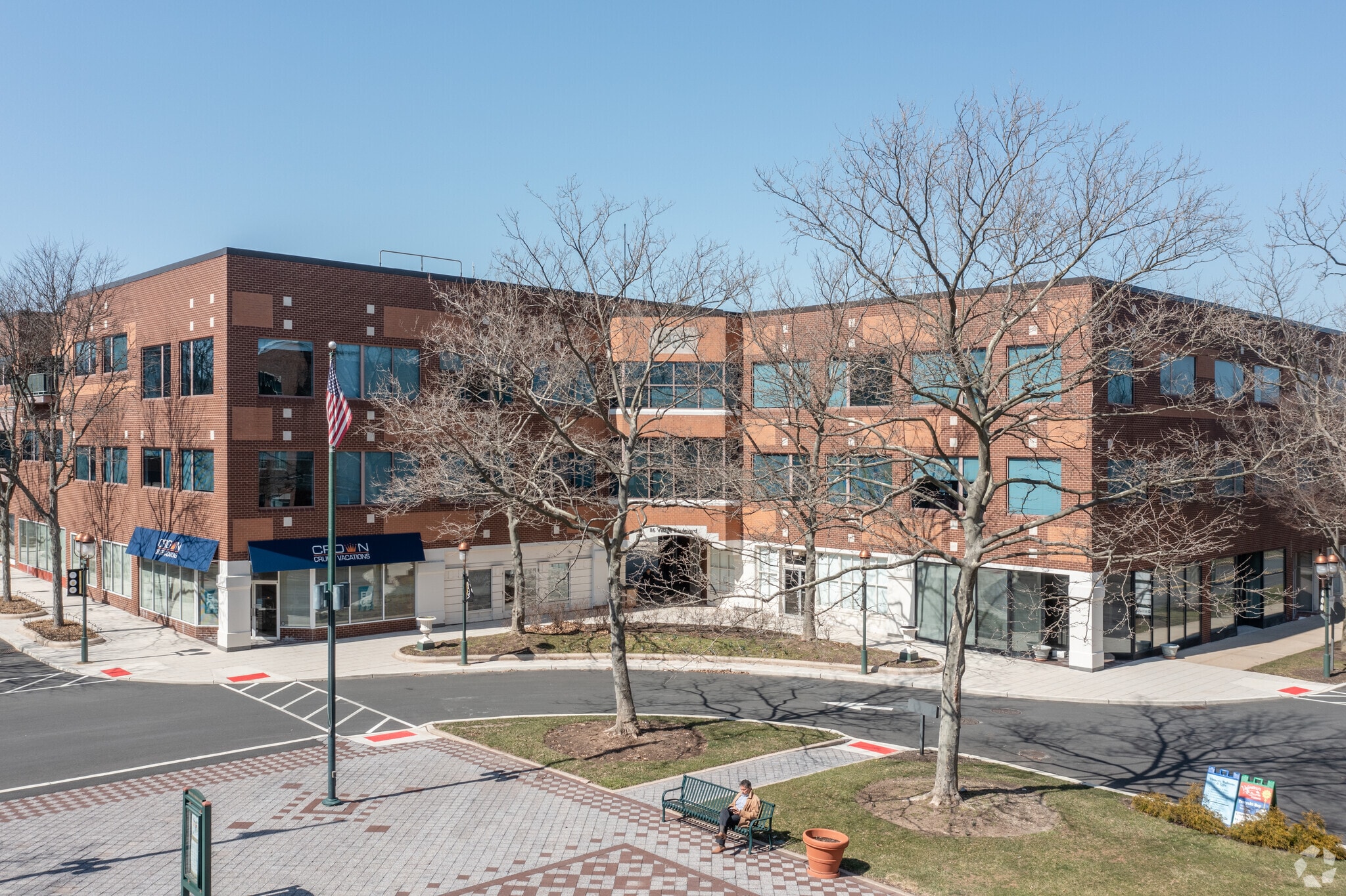 116 Village Blvd, Princeton, NJ à louer Photo du bâtiment- Image 1 de 5