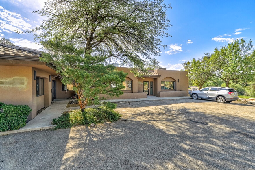 1577 Plaza West Dr, Prescott, AZ for lease - Building Photo - Image 3 of 11