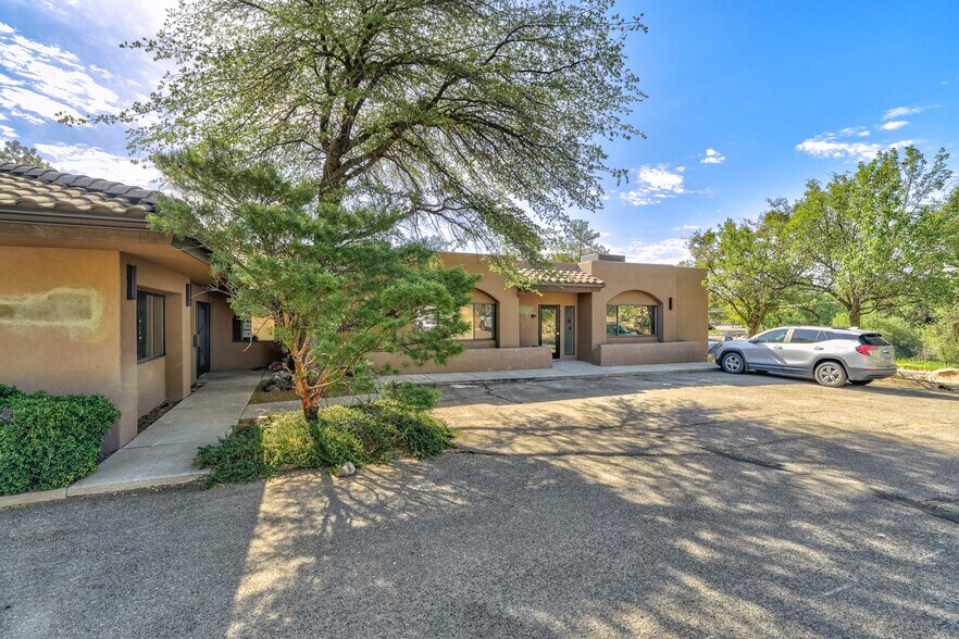 1577 Plaza West Dr, Prescott, AZ à louer - Photo du bâtiment - Image 3 de 11
