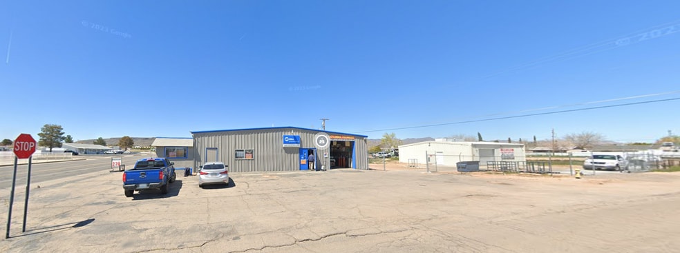 2365 Northern Ave, Kingman, AZ for lease - Building Photo - Image 3 of 3