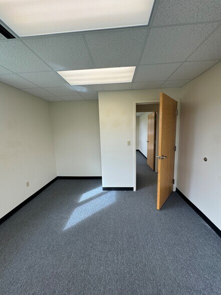 2571 US Route 11, La Fayette, NY à vendre - Photo intérieure - Image 3 de 10