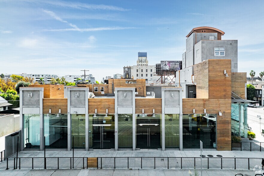600 S La Brea Ave, Los Angeles, CA à louer - Photo du bâtiment - Image 3 de 17