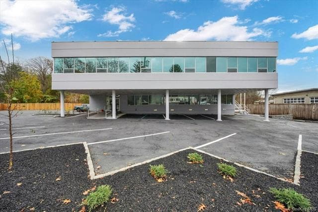 540 N State Rd, Briarcliff Manor Village, NY for lease - Building Photo - Image 3 of 13