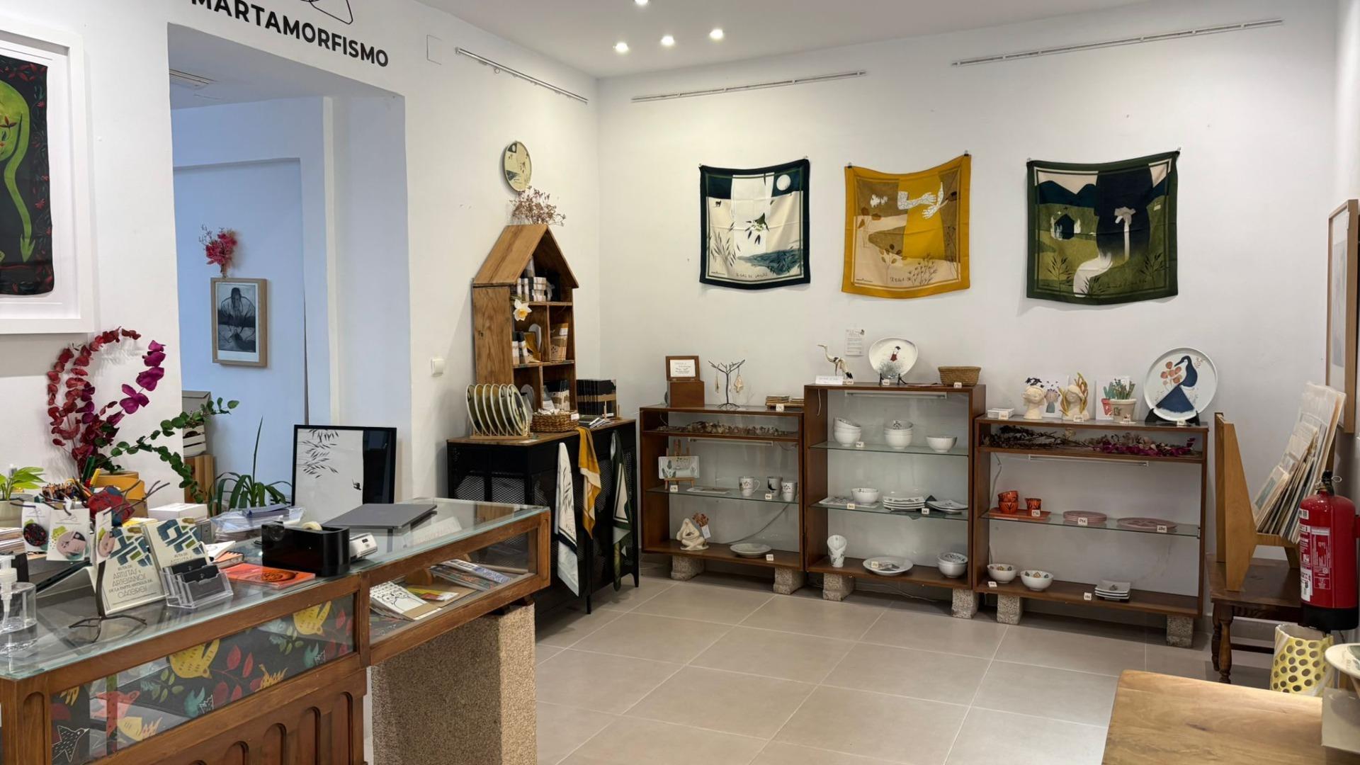 Retail in Cáceres, Cáceres for lease Interior Photo- Image 1 of 6
