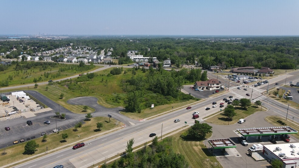 Southwestern Blvd, Hamburg, NY for lease - Building Photo - Image 3 of 8