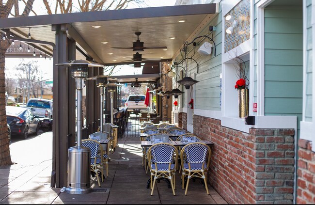 Plus de détails pour 301 Oak St, Brentwood, CA - Commerce de détail à vendre