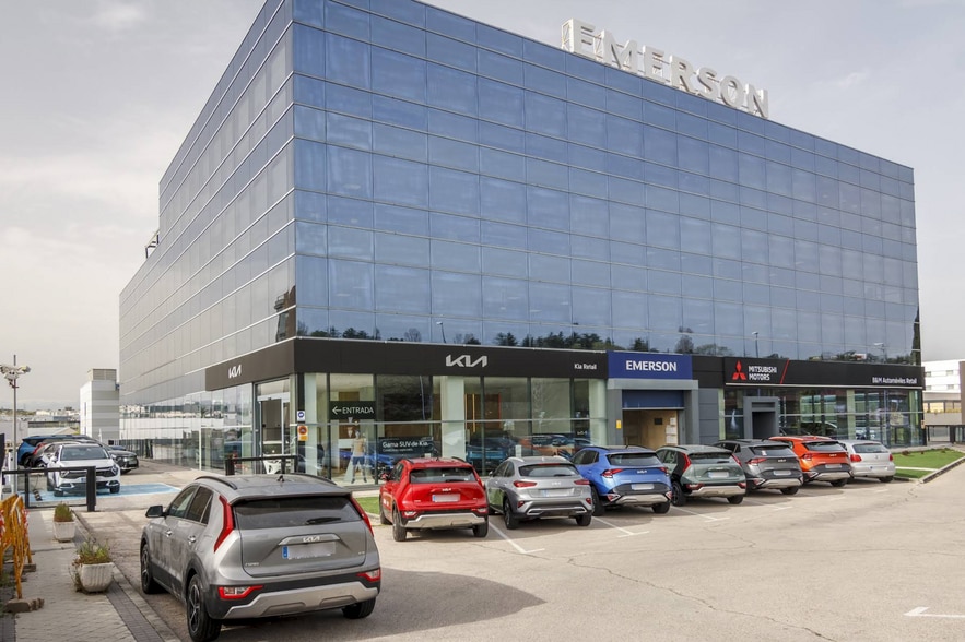 Calle Francisco Gervás, 1, Alcobendas, Madrid for lease - Building Photo - Image 2 of 5