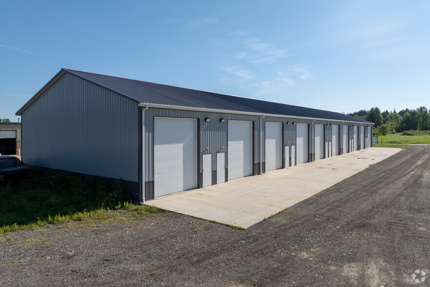 12340 Eaton Commerce Pky, Columbia Station, OH for lease - Building Photo - Image 2 of 5