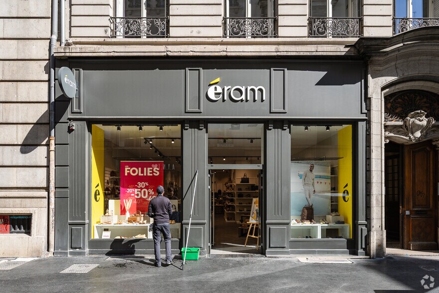 Bureau dans Lyon à louer - Photo du bâtiment - Image 2 de 3