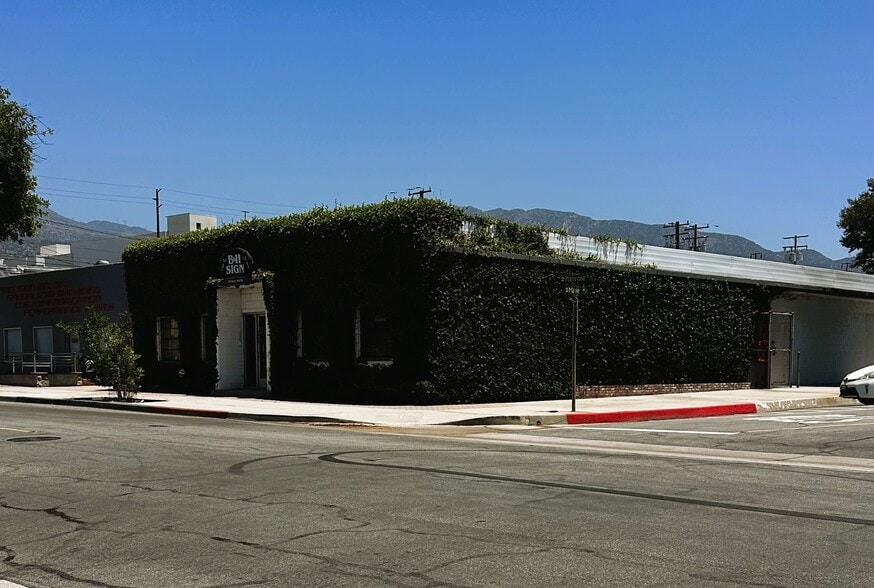 924-926 S Primrose Ave, Monrovia, CA for lease - Building Photo - Image 2 of 21