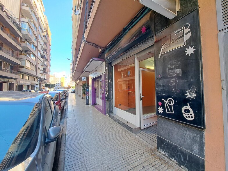 Retail in Alzira, Valencia for lease - Building Photo - Image 1 of 9