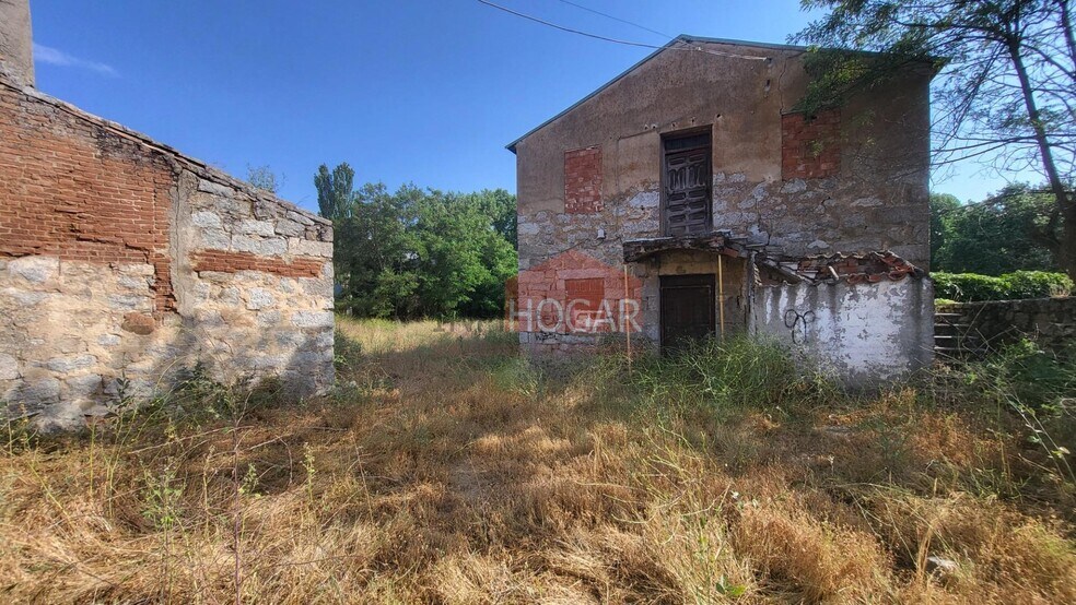 Terrain dans Navalperal de Pinares, Ávila à vendre - Photo du bâtiment - Image 2 de 8