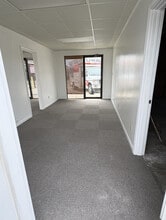 460 S Post Oak Rd, Sulphur, LA for lease Interior Photo- Image 1 of 4