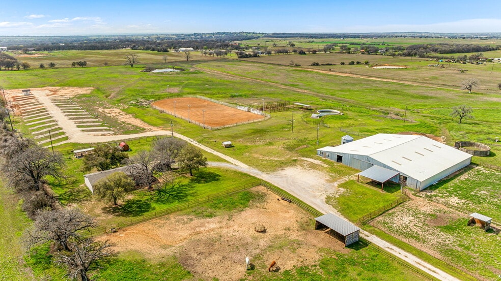7000 Hill City Hwy, Tolar, TX for sale - Building Photo - Image 2 of 23