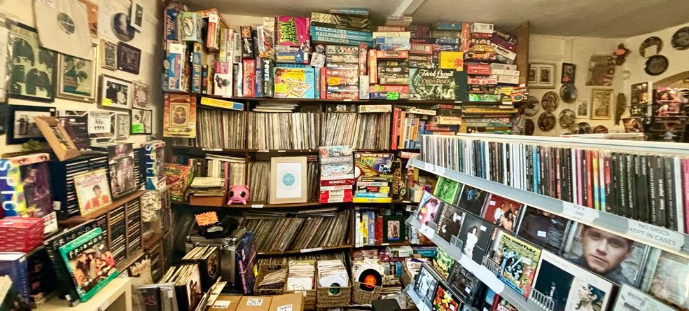 14 Wrexham St, Mold à vendre - Photo intérieure - Image 3 de 4