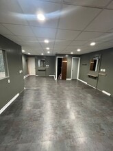 204-212 E King St, Shippensburg, PA for lease Interior Photo- Image 2 of 3